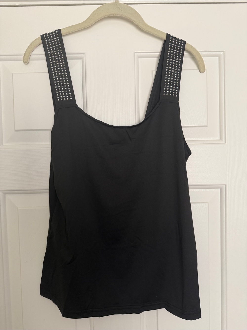 Chic Me Black Silver Stud-Straps Top, size XL, perfect silky condition